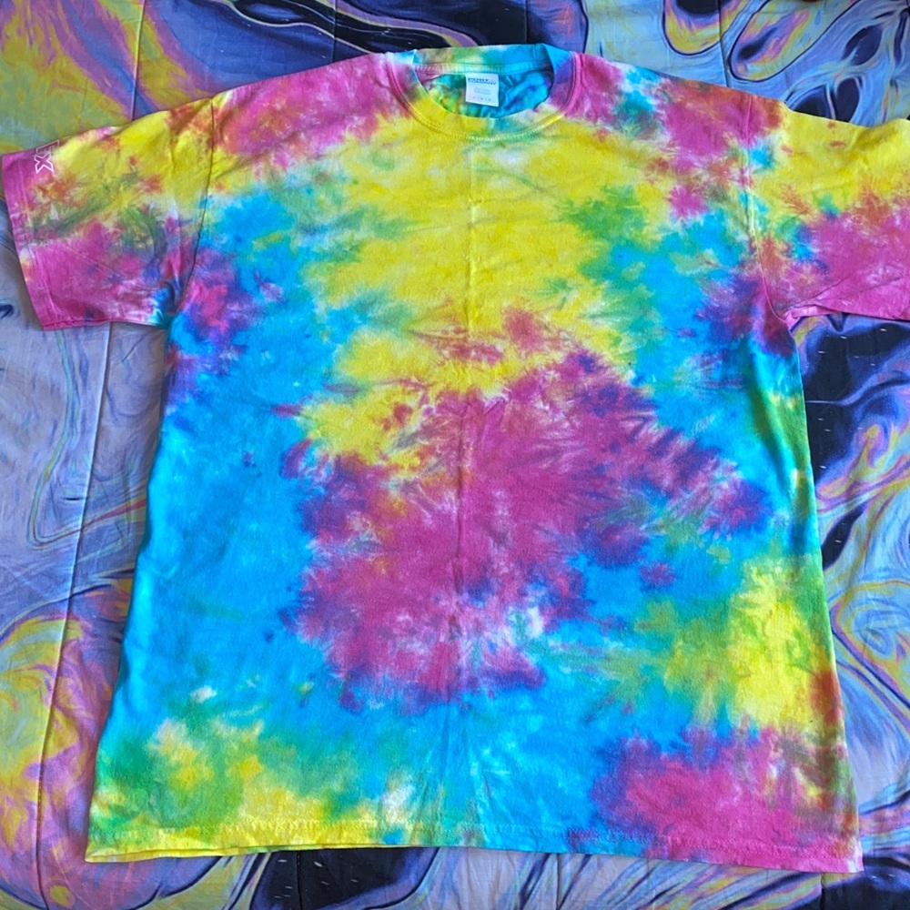 FedEx tie dye tee
